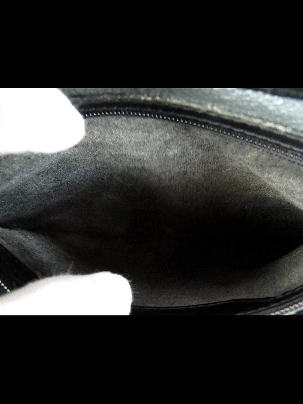 Louis Vuitton Black Epi Leather Vertical Tote